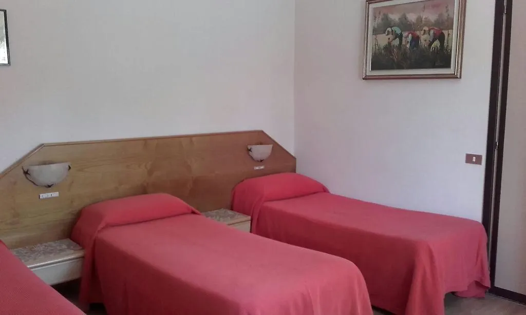 Affittacamere Giudici Lentate sul Seveso 0*,  Italia